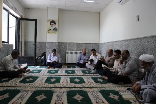 برگزاری جلسات انس با قرآن استان چهارمحال و بختیاری  در ماه رمضان 