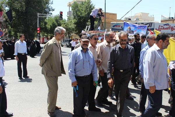 حضور کارکنان و کارگزاران حج و زیارت استان  در راهپیمایی روز جهانی قدس